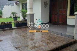 Jual Rumah Mewah Elegan Dengan View Cantik di Bintaro, Tangerang Selatan Jual Rumah Mewah Elegan Dengan View Cantik di Bintaro, Tangerang Selatan