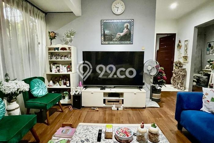 Rumah Elit LB 200m2 Siap Pakai Desain Elegan di Sektor 9-Bintaro, Tangerang Selatan Rumah Elit LB 200m2 Siap Pakai Desain Elegan di Sektor 9-Bintaro, Tangerang Selatan