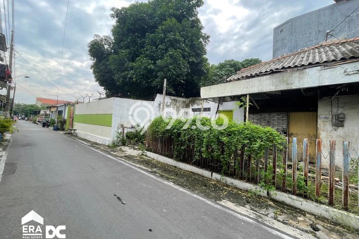 Jarang Ada! Tanah di Semarang Tengah Punya Luas 212m2 SHM Jarang Ada! Tanah di Semarang Tengah Punya Luas 212m2 SHM