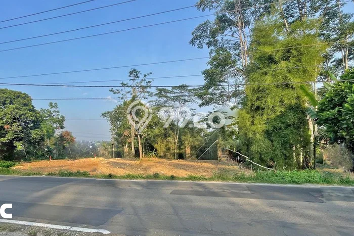 Jarang Ada! Tanah di Argomulyo Punya Luas 100m2 SHM Jarang Ada! Tanah di Argomulyo Punya Luas 100m2 SHM