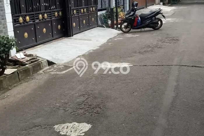 Dijual Cepat Rumah Favorit Siap Huni LB 150m2 di Cakung, Jakarta Timur Dijual Cepat Rumah Favorit Siap Huni LB 150m2 di Cakung, Jakarta Timur