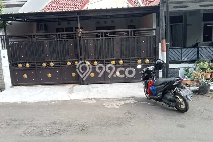 Dijual Cepat Rumah Favorit Siap Huni LB 150m2 di Cakung, Jakarta Timur Dijual Cepat Rumah Favorit Siap Huni LB 150m2 di Cakung, Jakarta Timur