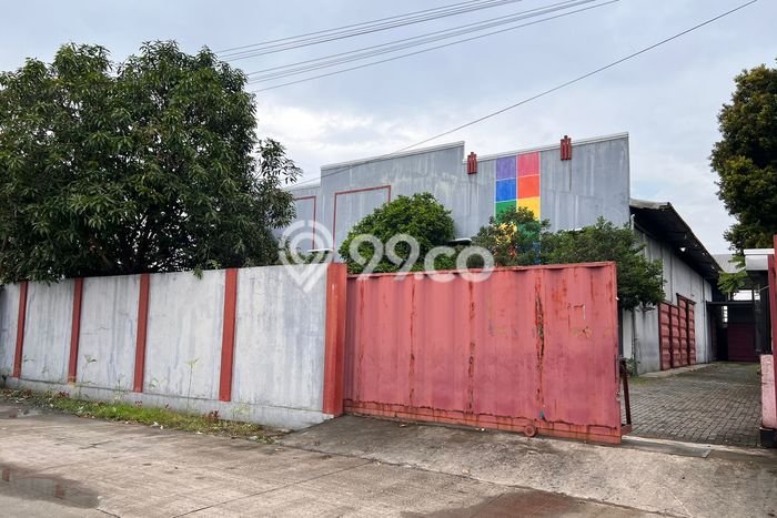 Dijual Pabrik di Sepatan Tangerang LT 2000m2 / LB 1400m2 Dijual Pabrik di Sepatan Tangerang LT 2000m2 / LB 1400m2