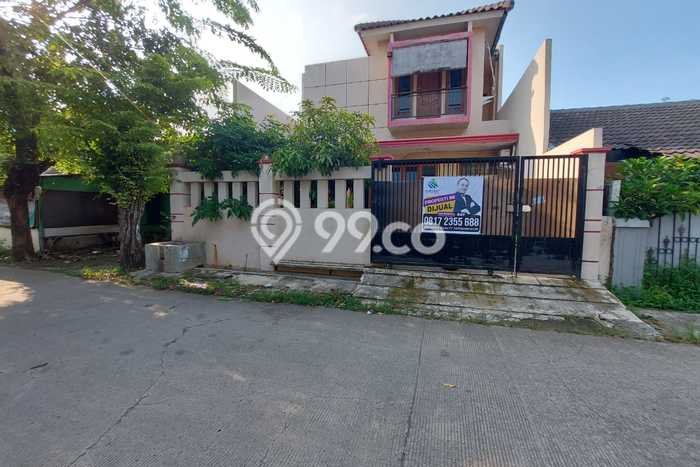 Rumah Modern 5 KT di Jatiwaringin Jakarta Timur Semi Furnished Rumah Modern 5 KT di Jatiwaringin Jakarta Timur Semi Furnished