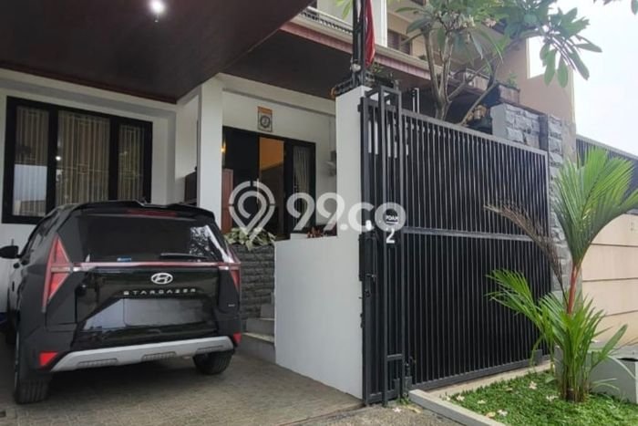 For Sale! Luxury House LT 130m2 Desain Elegan di BSD Nusaloka For Sale! Luxury House LT 130m2 Desain Elegan di BSD Nusaloka