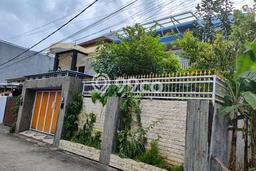 Hunian Mewah LB 200m2 Siap Huni Desain Elegan di Pemogan, Denpasar Hunian Mewah LB 200m2 Siap Huni Desain Elegan di Pemogan, Denpasar