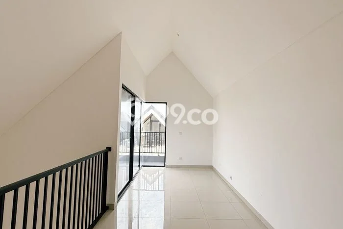 Lokasi terbaik! Rumah siap pakai disewakan di Cakung LB 142m2 Lokasi terbaik! Rumah siap pakai disewakan di Cakung LB 142m2