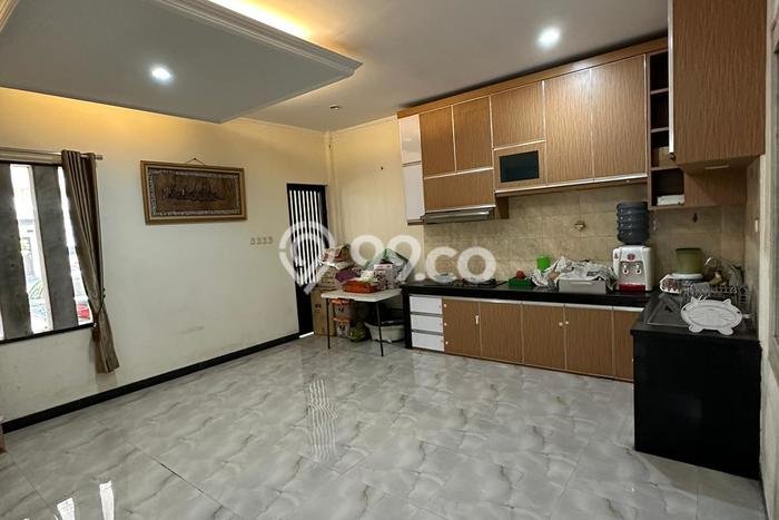 Ready to Use! Premium House LT 250m2 Desain Elegan di Harapan Indah Ready to Use! Premium House LT 250m2 Desain Elegan di Harapan Indah