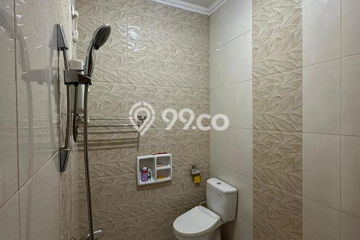 Ready to Use! Premium House LT 250m2 Desain Elegan di Harapan Indah Ready to Use! Premium House LT 250m2 Desain Elegan di Harapan Indah
