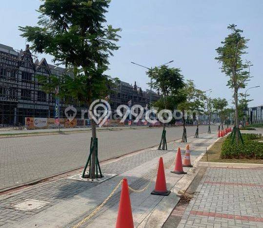 Disewakan Ruko di Kawasan Ramai Pantai Indah Kapuk Luas 202m2 Disewakan Ruko di Kawasan Ramai Pantai Indah Kapuk Luas 202m2