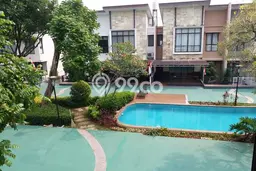 Hunian Mewah LB 250m2 Siap Huni Desain Elegan di BSD Foresta, Tangerang Hunian Mewah LB 250m2 Siap Huni Desain Elegan di BSD Foresta, Tangerang