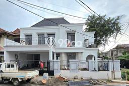 SEGERA MILIKI! Rumah di Sektor 9-Bintaro, Tangerang Selatan, Luas 222m² Bangunan 250m² SEGERA MILIKI! Rumah di Sektor 9-Bintaro, Tangerang Selatan, Luas 222m² Bangunan 250m²