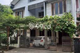 Ready to Use! Luxury House LT 221m2 Desain Modern di Sektor 9-Bintaro Ready to Use! Luxury House LT 221m2 Desain Modern di Sektor 9-Bintaro