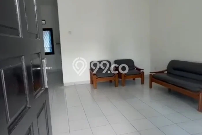 Lokasi terbaik! Rumah siap huni dikontrakkan di Arcamanik LB 70m2 Lokasi terbaik! Rumah siap huni dikontrakkan di Arcamanik LB 70m2