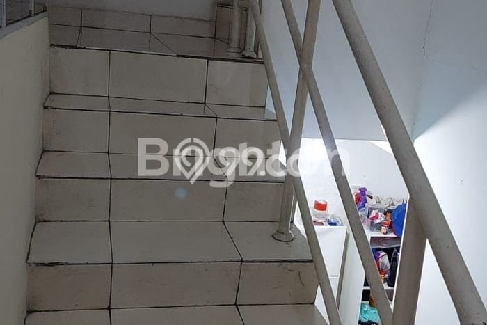Rumah Luas Asri 3 KT Siap Huni di Batu Ceper Tangerang Rumah Luas Asri 3 KT Siap Huni di Batu Ceper Tangerang