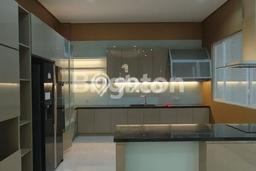 Dijual Rumah Mewah Elegan Dengan View Cantik di Pantai Indah Kapuk, Jakarta Utara Dijual Rumah Mewah Elegan Dengan View Cantik di Pantai Indah Kapuk, Jakarta Utara