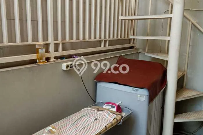 Rumah Luas Asri 5 KT Siap Huni di Bintaro Tangerang Selatan Rumah Luas Asri 5 KT Siap Huni di Bintaro Tangerang Selatan