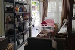 Dijual Hunian Rumah Nyaman 3 KT di Duri Kosambi, Jakarta Barat Dijual Hunian Rumah Nyaman 3 KT di Duri Kosambi, Jakarta Barat