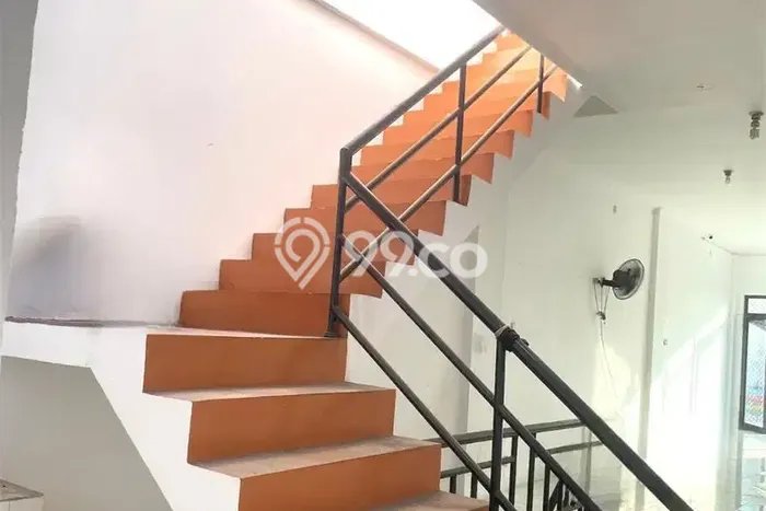 Ruko untuk Disewa di Pusat Jakarta Barat Luas Bangunan 160m2 Ruko untuk Disewa di Pusat Jakarta Barat Luas Bangunan 160m2