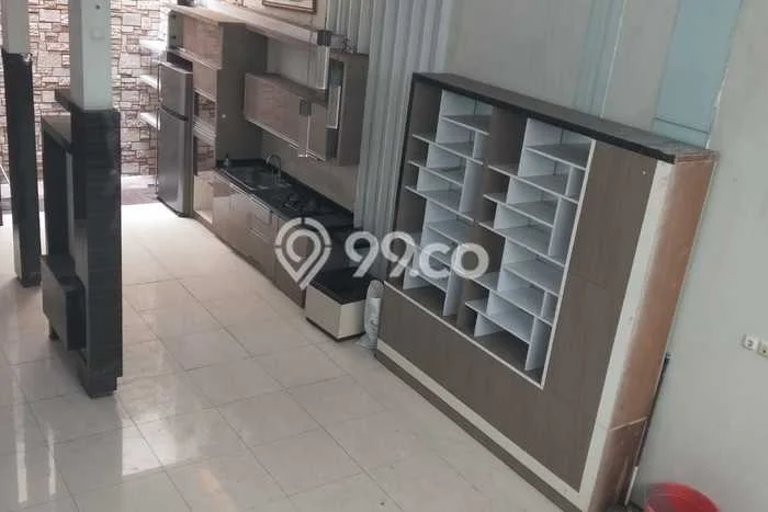 Jual Rumah Luas Megah Dengan View Cantik di Daan Mogot, Jakarta Barat Jual Rumah Luas Megah Dengan View Cantik di Daan Mogot, Jakarta Barat