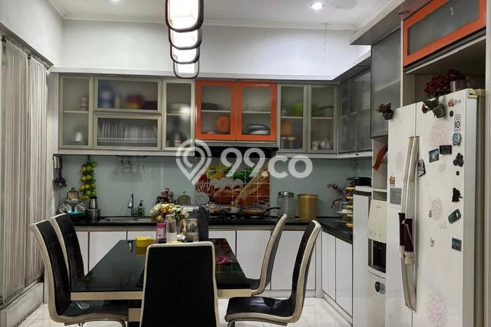 Rumah Strategis Modern Lb 100m2 di Tarumajaya, Bekasi Rumah Strategis Modern Lb 100m2 di Tarumajaya, Bekasi
