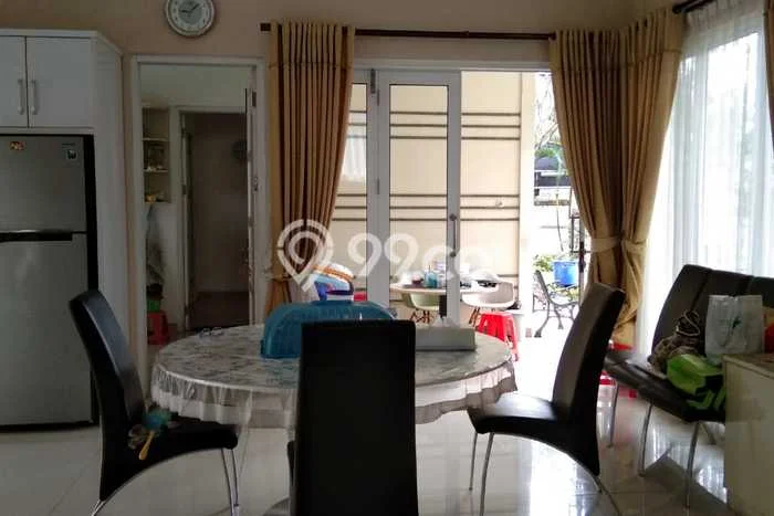 Disewakan Rumah Harga Terjangkau di Sentul City Bogor Punya 4 Kamar Tidur Disewakan Rumah Harga Terjangkau di Sentul City Bogor Punya 4 Kamar Tidur