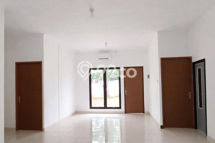 Disewakan! Rumah 4 Kamar Tidur &
3 Kamar Mandi di Sentul City, Bogor Disewakan! Rumah 4 Kamar Tidur &
3 Kamar Mandi di Sentul City, Bogor
