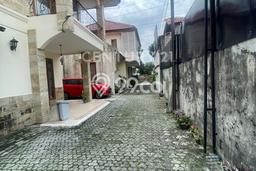 Rumah Luxury Modern Tanpa Renovasi di Kalibata Jakarta Selatan Rumah Luxury Modern Tanpa Renovasi di Kalibata Jakarta Selatan