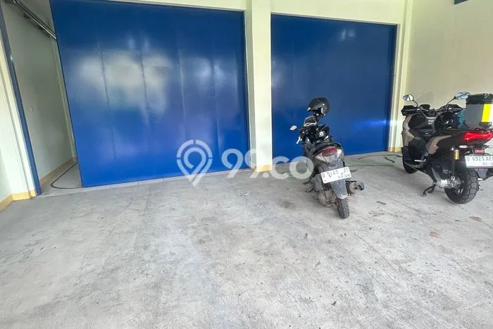 Ruko Disewa di Cangkuang, Bandung, LT 242m2 / LB 200m2 Ruko Disewa di Cangkuang, Bandung, LT 242m2 / LB 200m2