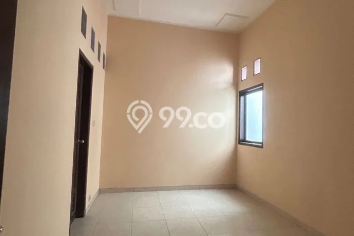 Ruko Disewa di Cangkuang, Bandung, LT 242m2 / LB 200m2 Ruko Disewa di Cangkuang, Bandung, LT 242m2 / LB 200m2