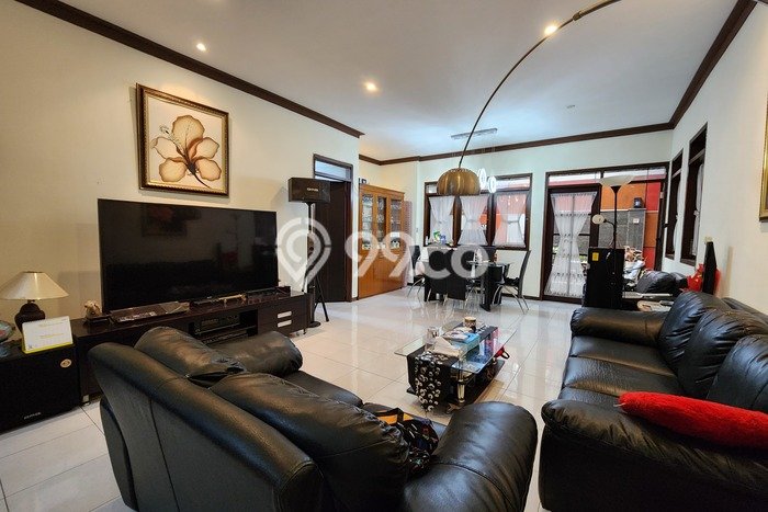 Siap Huni Rumah Mewah 4 Kamar di Margaasih Dekat ke Mana Saja Siap Huni Rumah Mewah 4 Kamar di Margaasih Dekat ke Mana Saja