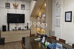 Ruko Kawasan Cengkareng, Luas 256m2m², Pusat Komersial Ruko Kawasan Cengkareng, Luas 256m2m², Pusat Komersial