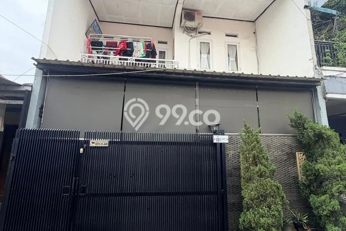 Rumah Luas Asri 4 KT Siap Pakai di Sukmajaya Depok Rumah Luas Asri 4 KT Siap Pakai di Sukmajaya Depok