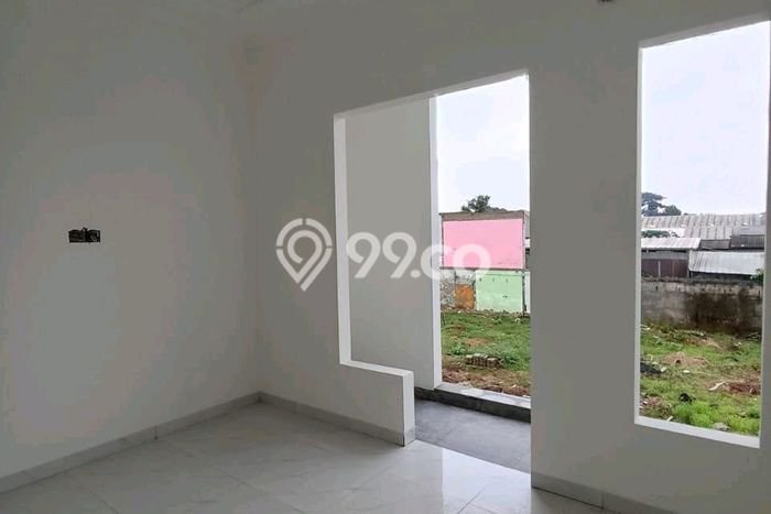 For Sale Rumah 4 Kamar Lokasi Ideal Bagus dan Strategis di Sawangan For Sale Rumah 4 Kamar Lokasi Ideal Bagus dan Strategis di Sawangan