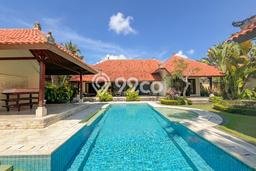 Aset Strategis! Vila Kawasan , Dimensi 929m2m², Area Premium dengan nilai meningkat Aset Strategis! Vila Kawasan , Dimensi 929m2m², Area Premium dengan nilai meningkat