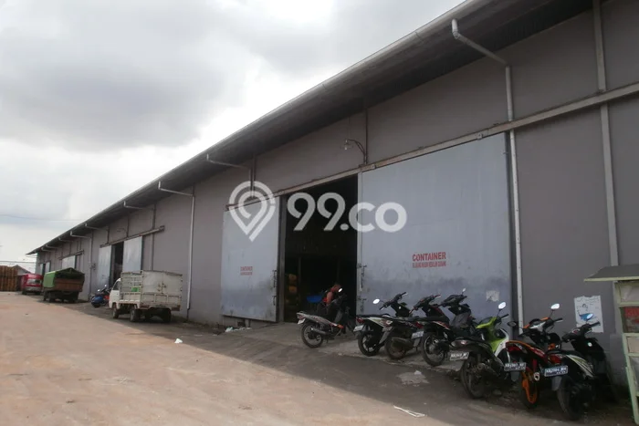 Disewakan Gudang di Pontianak Barat Pontianak LT 450m2, LB 450m2 Disewakan Gudang di Pontianak Barat Pontianak LT 450m2, LB 450m2