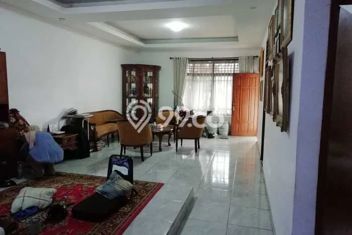 Hunian Cantik Modern Lb 130m2 di Pondok Aren, Tangerang Selatan Hunian Cantik Modern Lb 130m2 di Pondok Aren, Tangerang Selatan