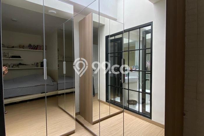 Rumah Elit Modern Tanpa Renovasi di Graha Raya Bintaro Tangerang Selatan Rumah Elit Modern Tanpa Renovasi di Graha Raya Bintaro Tangerang Selatan