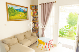 Jual Rumah Bagus Siap Huni LB 143m2 di Pondok Aren, Tangerang Selatan Jual Rumah Bagus Siap Huni LB 143m2 di Pondok Aren, Tangerang Selatan