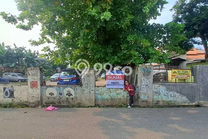 Lahan Dijual Lokasi Strategis di Jakarta Timur dengan Luas 1367m2 Lahan Dijual Lokasi Strategis di Jakarta Timur dengan Luas 1367m2