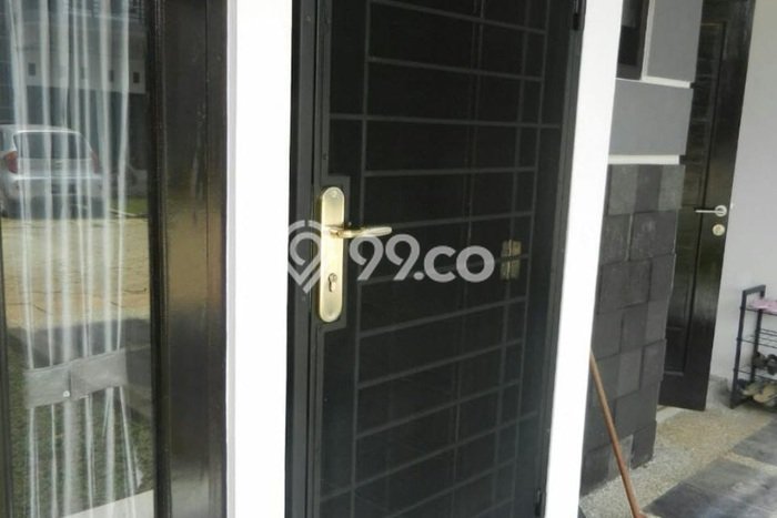 For Sale Hunian Rumah Nyaman 4 Kamar di Pondok Ranji, Tangerang For Sale Hunian Rumah Nyaman 4 Kamar di Pondok Ranji, Tangerang