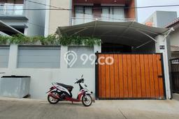 Hunian Elit LB 257m2 Siap Huni Desain Elegan di Meruya, Jakarta Barat Hunian Elit LB 257m2 Siap Huni Desain Elegan di Meruya, Jakarta Barat