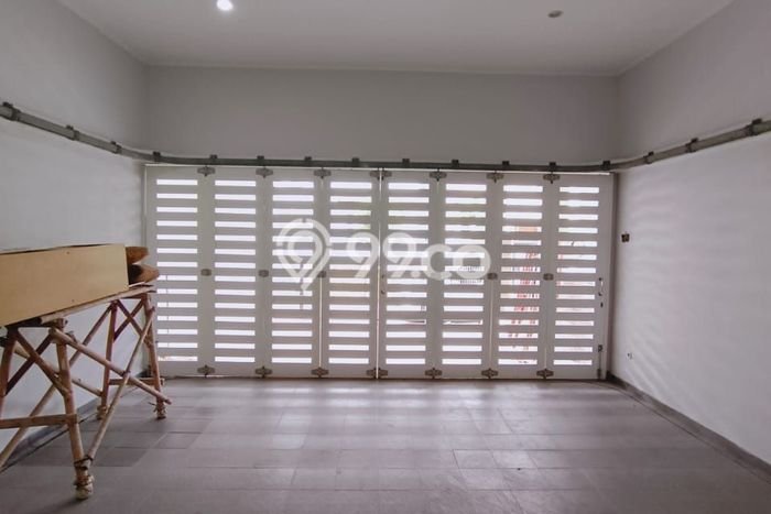 Rumah Elit LB 400m2 Siap Huni Desain Elegan di Bintaro, Jakarta Selatan Rumah Elit LB 400m2 Siap Huni Desain Elegan di Bintaro, Jakarta Selatan