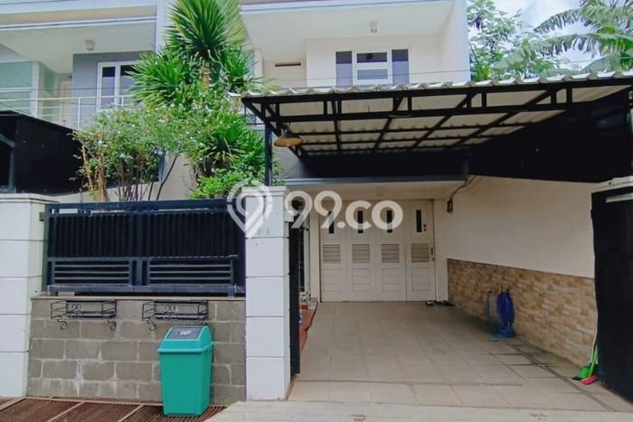 For Sale Rumah 4 Kamar Lokasi Ideal Bagus dan Strategis di Ciledug For Sale Rumah 4 Kamar Lokasi Ideal Bagus dan Strategis di Ciledug
