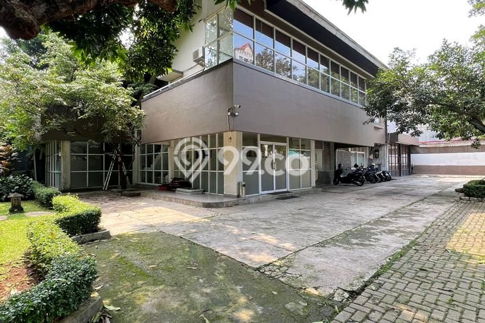 Kantor Dijual di Jakarta Selatan LT 1165m2 & LB 452m2 Lokasi Terbaik! Kantor Dijual di Jakarta Selatan LT 1165m2 & LB 452m2 Lokasi Terbaik!