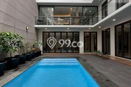 Rumah Elit LB 600m2 Siap Huni Desain Elegan di Sudirman, Jakarta Selatan Rumah Elit LB 600m2 Siap Huni Desain Elegan di Sudirman, Jakarta Selatan