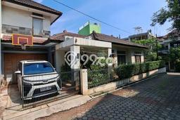 Rumah Luxury Modern Siap Huni di Pejaten Jakarta Selatan Rumah Luxury Modern Siap Huni di Pejaten Jakarta Selatan
