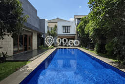 Rumah Elit Modern Siap Huni di Tanjung Barat Jakarta Selatan Rumah Elit Modern Siap Huni di Tanjung Barat Jakarta Selatan