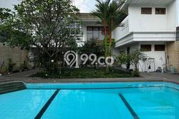 Rumah Luxury Modern Tanpa Renovasi di Ragunan Jakarta Selatan Rumah Luxury Modern Tanpa Renovasi di Ragunan Jakarta Selatan