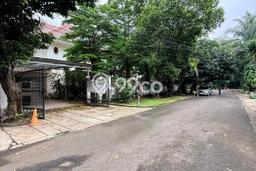 Rumah Luxury Modern Tanpa Renovasi di Senayan Jakarta Selatan Rumah Luxury Modern Tanpa Renovasi di Senayan Jakarta Selatan